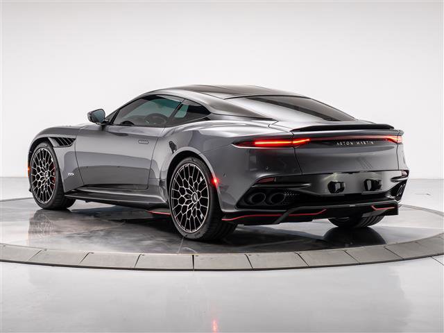 Used 2023 Aston Martin DBS Coupe image 2