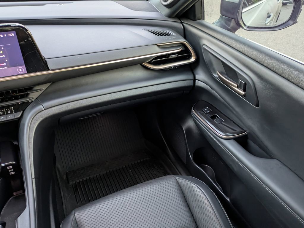 Certified 2024 Toyota Crown Limited w/ Advanced Technology Package image 17