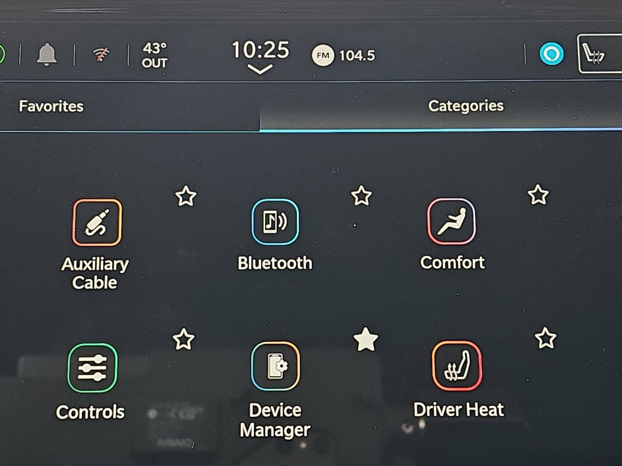 Used 2025 Chrysler Pacifica Limited image 28