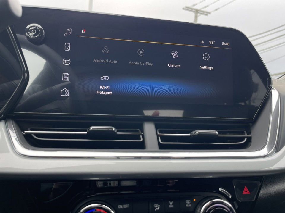 New 2025 Chevrolet Trax LT image 13