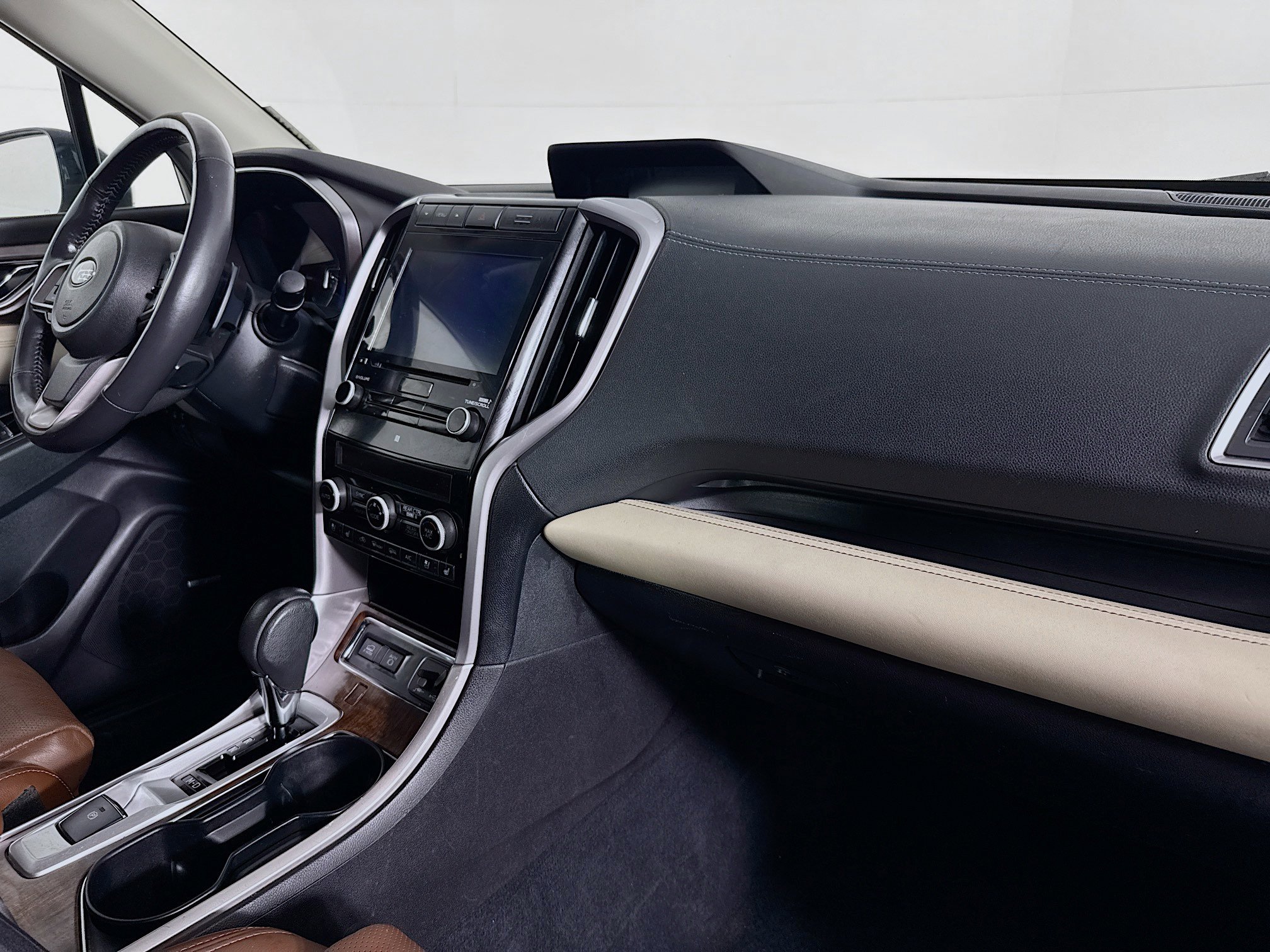 Used 2021 Subaru Ascent Touring image 29
