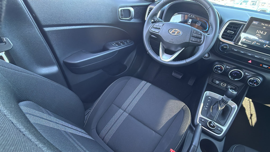 New 2026 Hyundai Venue SEL FWD image 14
