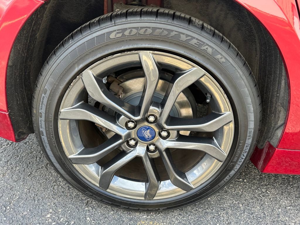 Used 2018 Ford Fusion S w/ Equipment Group 101A FWD image 29
