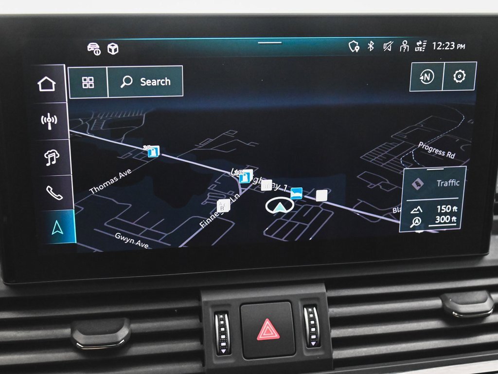 Used 2025 Audi SQ5 Premium Plus w/ Premium Plus Package image 20