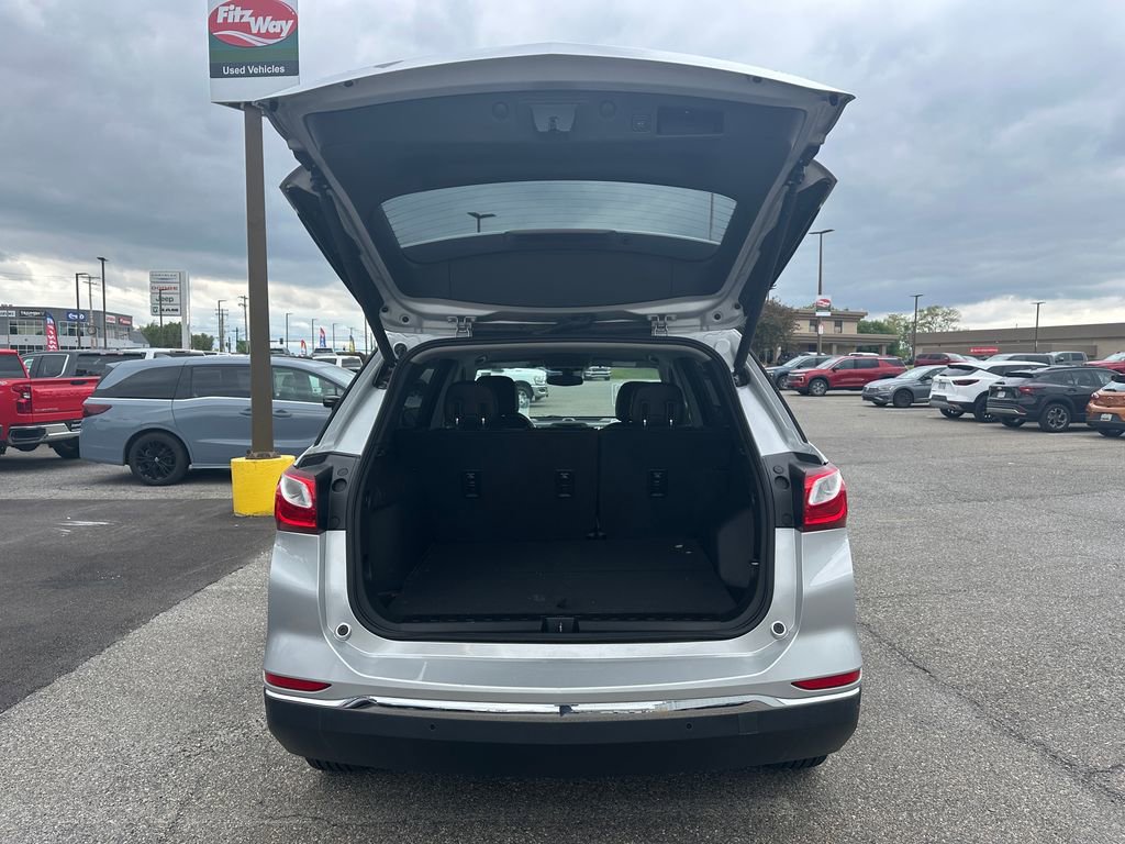 Used 2019 Chevrolet Equinox LT AWD/4WD image 16