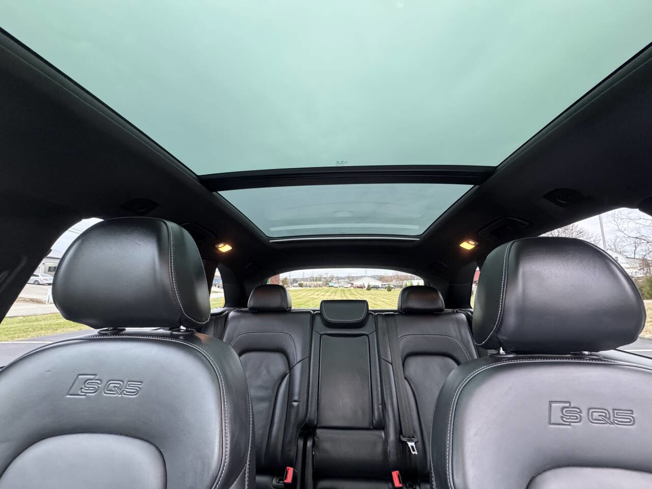 Used 2017 Audi SQ5 Premium Plus w/ Technology Package image 39