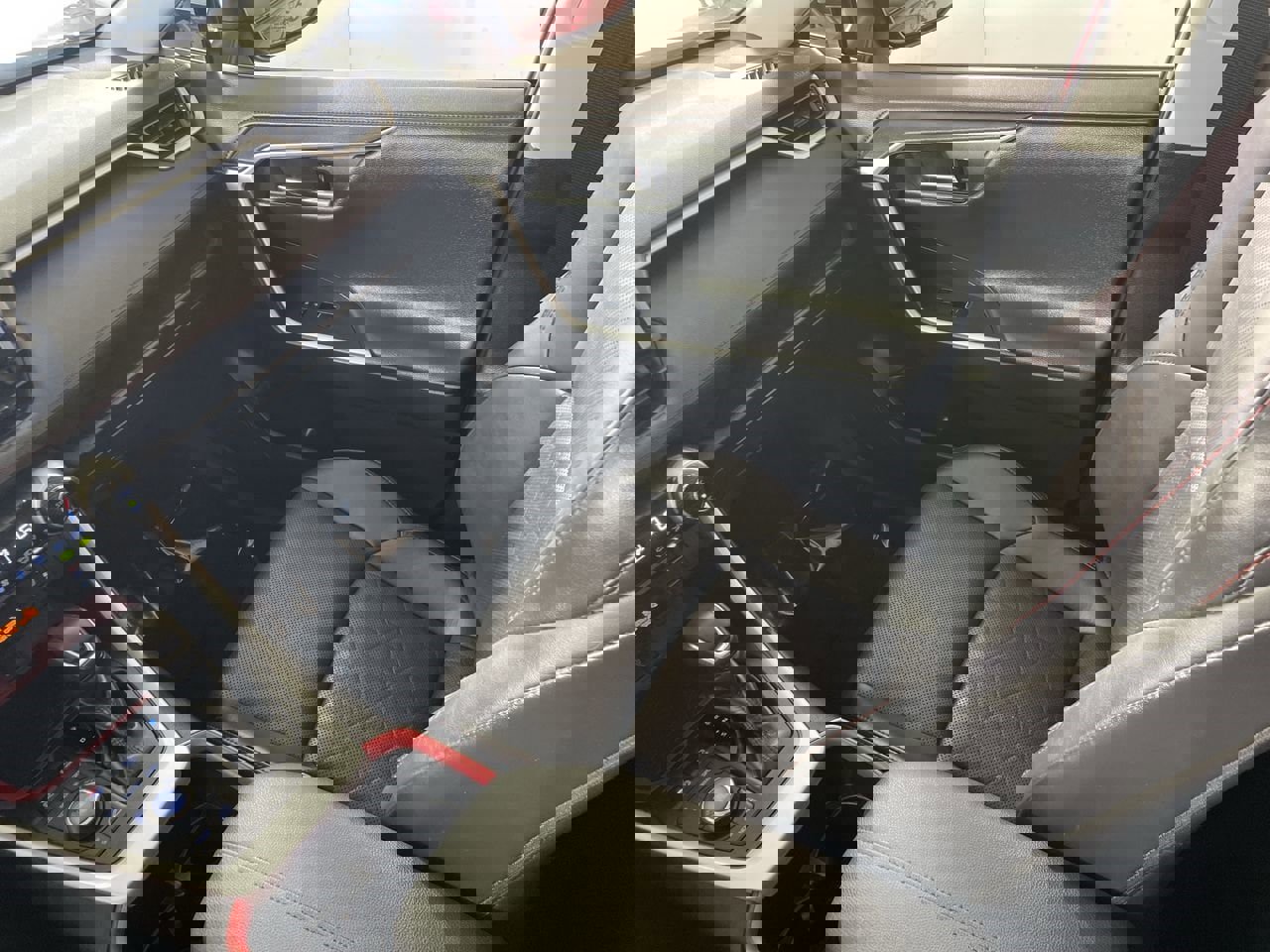 Used 2022 Toyota RAV4 TRD Off-Road image 21