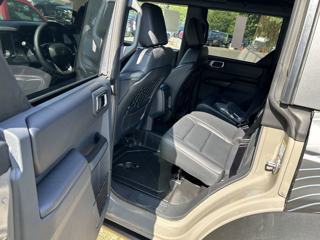 New 2025 Ford Bronco Badlands image 15