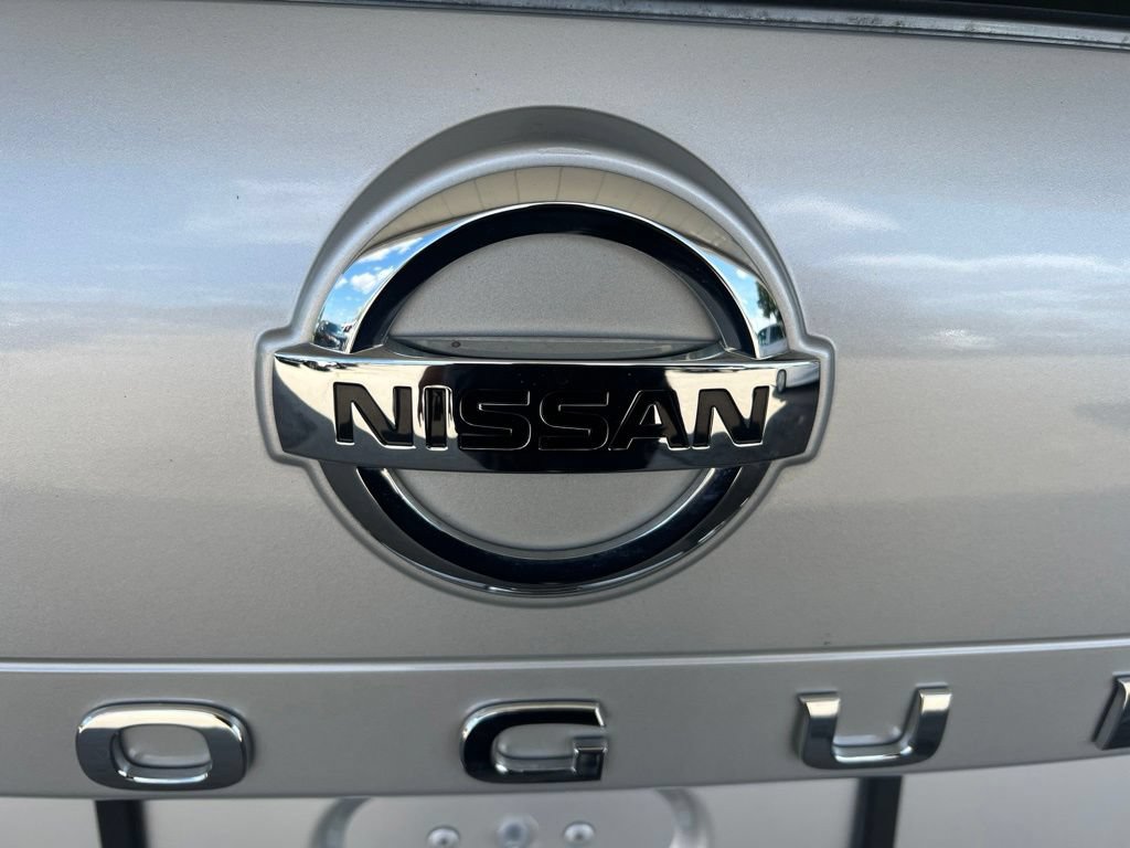Used 2021 Nissan Rogue SV AWD/4WD image 31