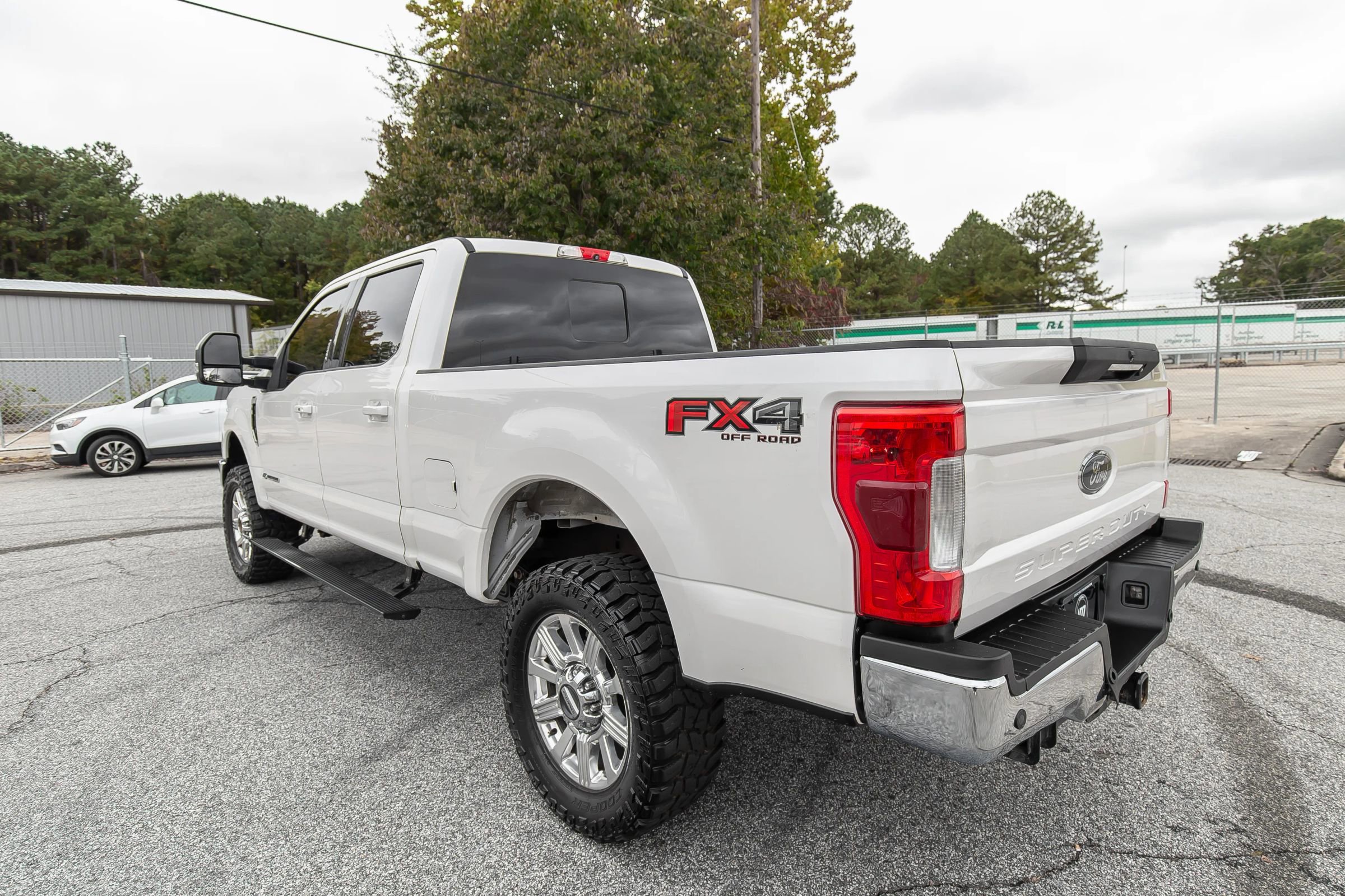 Used 2017 Ford F250 Lariat w/ Lariat Ultimate Package image 14