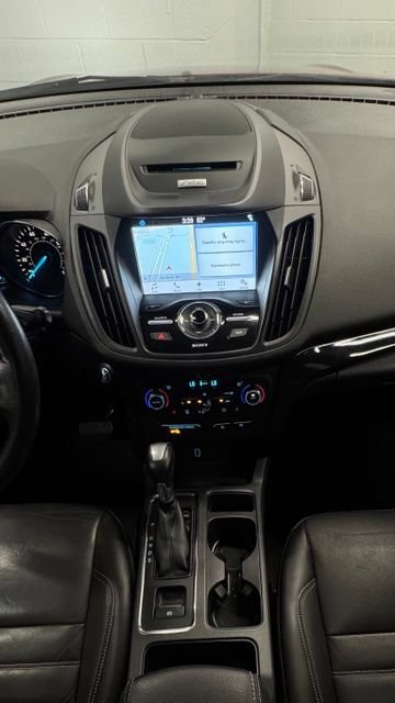 Used 2017 Ford Escape Titanium FWD image 16