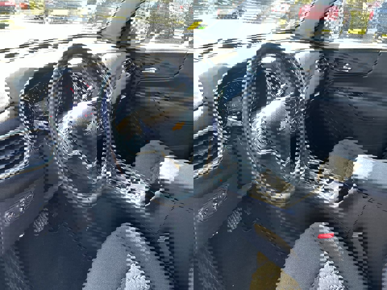 Used 2020 Chevrolet Equinox LT AWD/4WD image 25