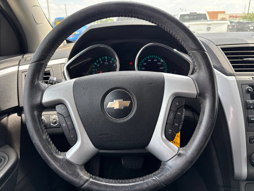 Used 2010 Chevrolet Traverse LT FWD image 29