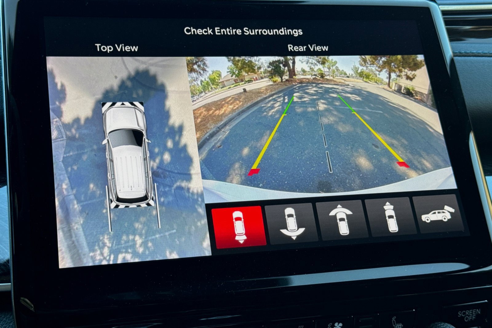 New 2023 Jeep Grand Cherokee Trailhawk w/ Advanced Protech Group II image 19