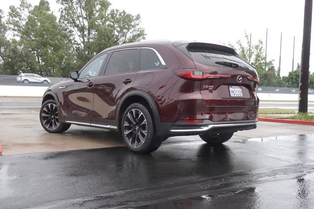 Certified 2024 MAZDA CX-90 Plug-In Hybrid w/ Premium Plus AWD/4WD image 9