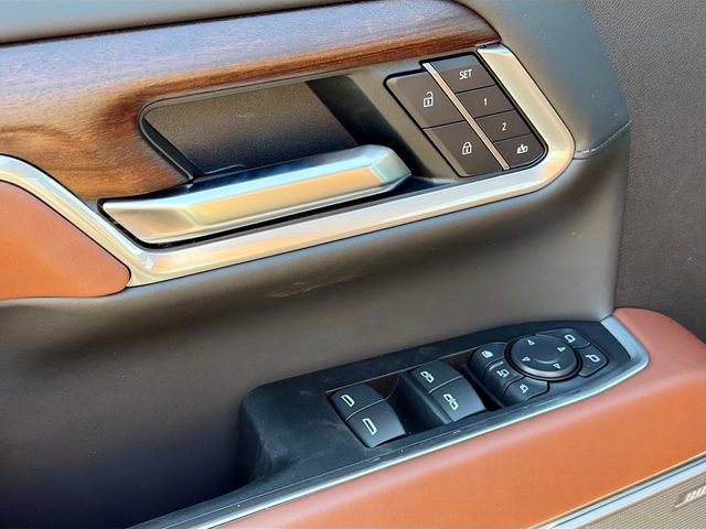 New 2026 GMC Sierra 2500 Denali Ultimate image 17