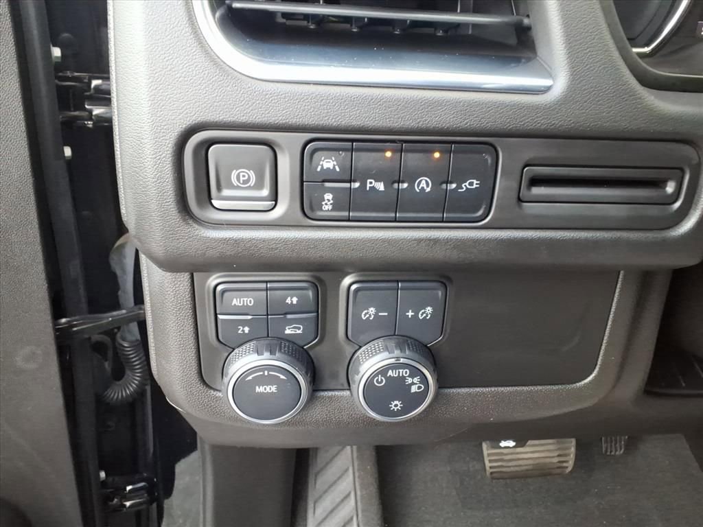 Certified 2021 Chevrolet Tahoe RST w/ Luxury Package image 24