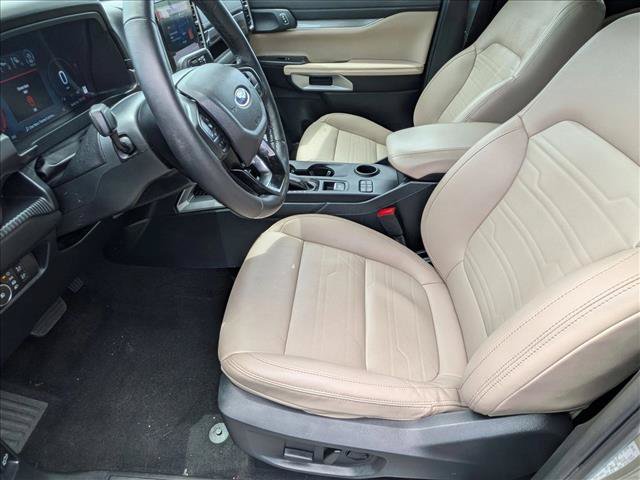 Certified 2025 Ford Ranger Lariat RWD image 16