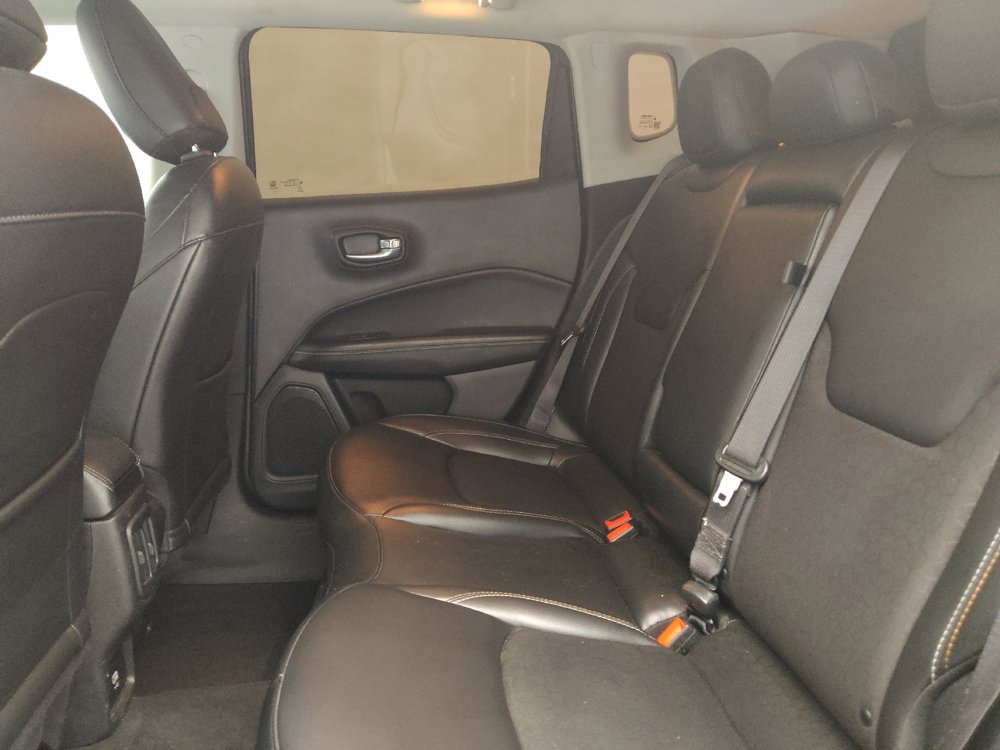 Used 2020 Jeep Compass Latitude w/ Safety & Security Group FWD image 18