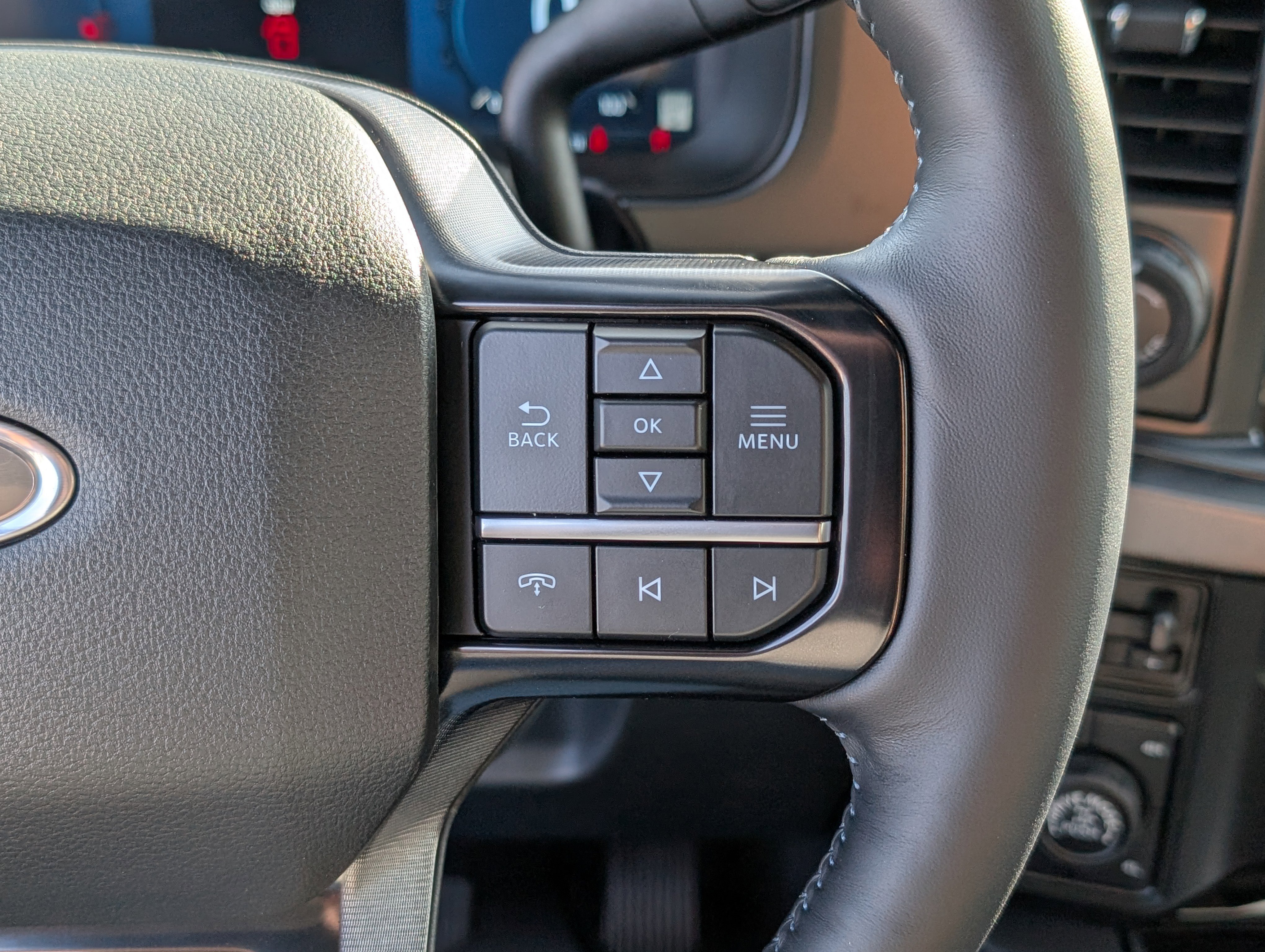 New 2026 Ford F250 Platinum w/ Tremor Off-Road Package image 24