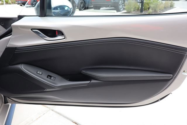 Used 2023 MAZDA MX-5 Miata Club image 27