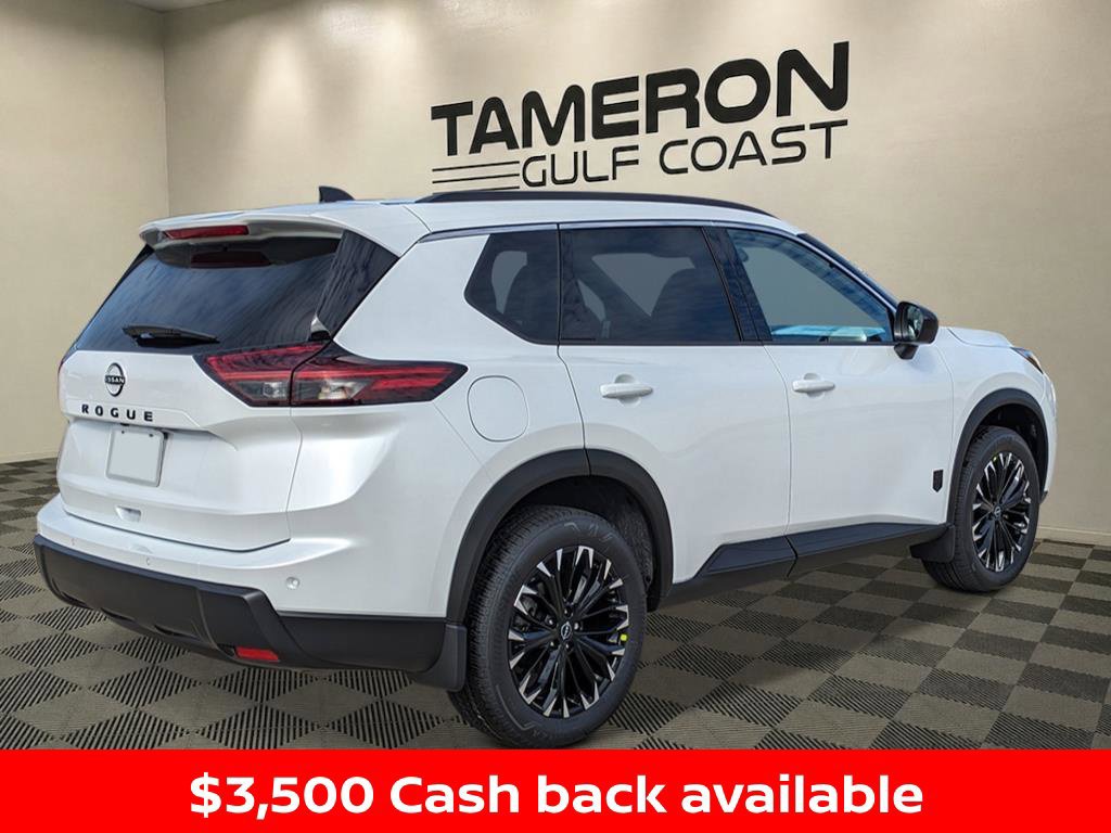 New 2026 Nissan Rogue Dark Armor FWD image 3
