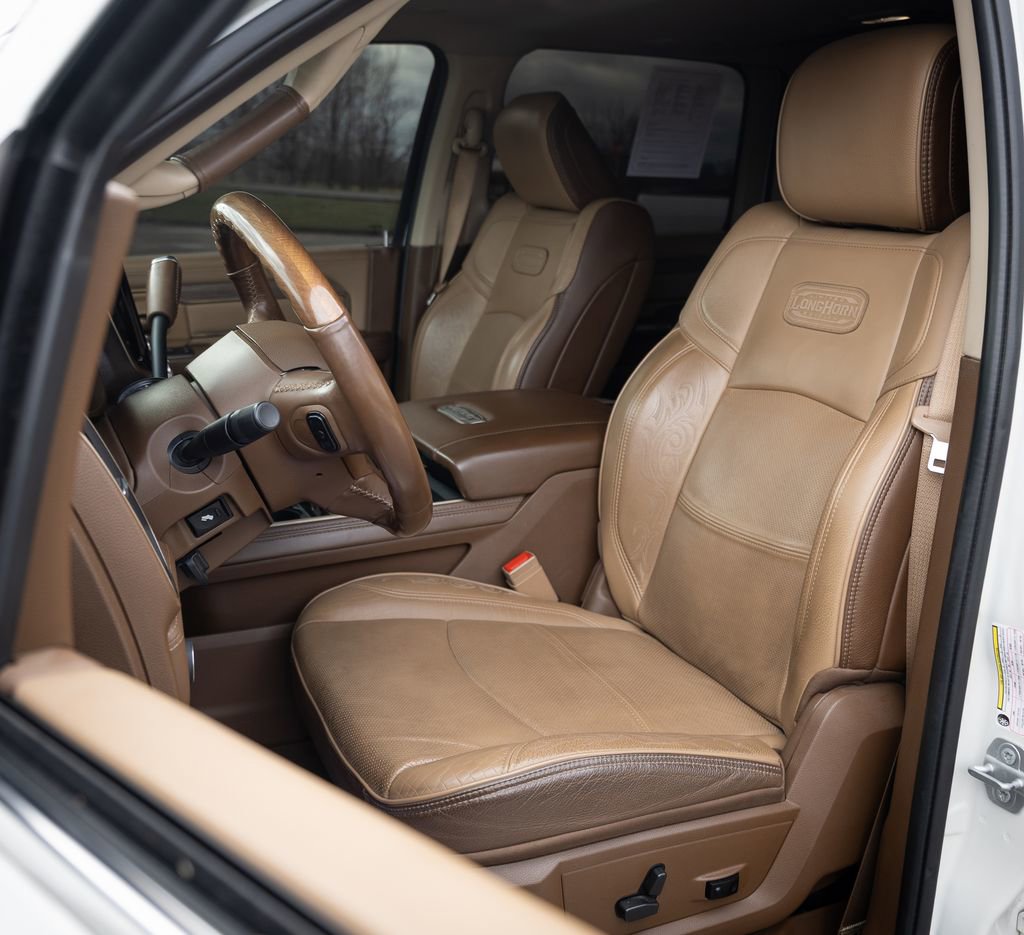 Used 2022 RAM 3500 Limited image 28