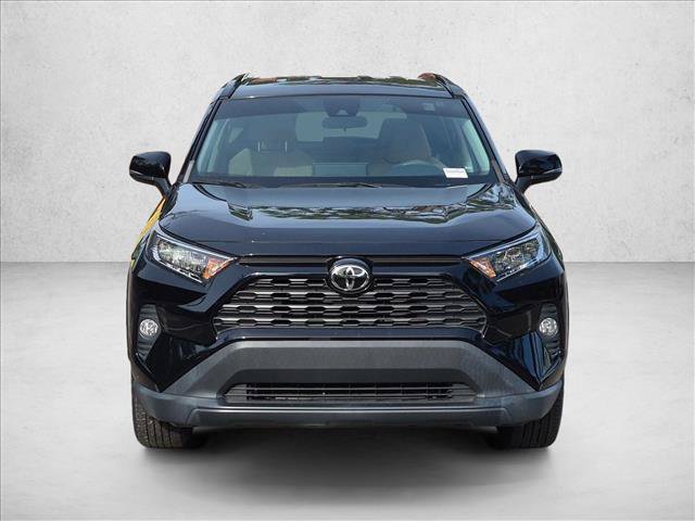 Used 2021 Toyota RAV4 XLE FWD image 2