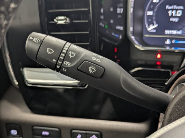 Used 2024 GMC Sierra 1500 SLT w/ SLT Premium Plus Package AWD/4WD image 18