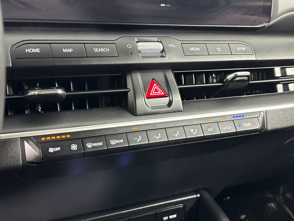 Certified 2025 Kia K4 FWD image 18