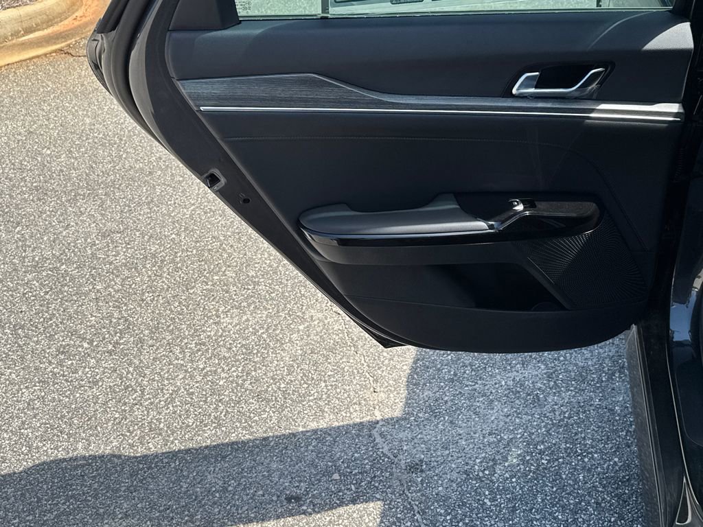 New 2025 Kia K5 EX image 21