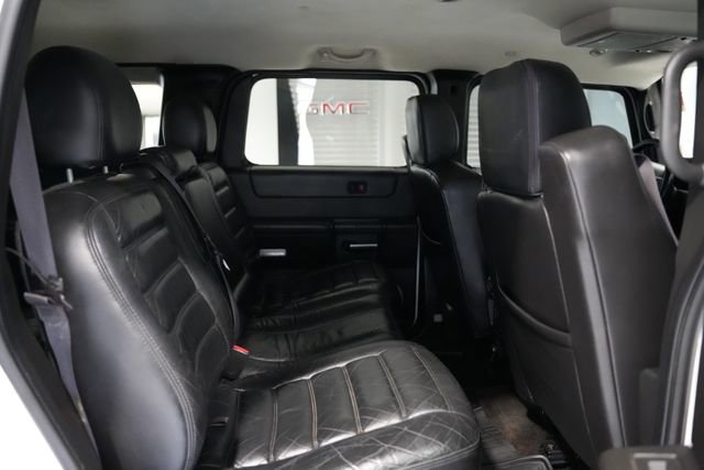 Used 2005 HUMMER H2 w/ Preferred Equipment Group AWD/4WD image 17