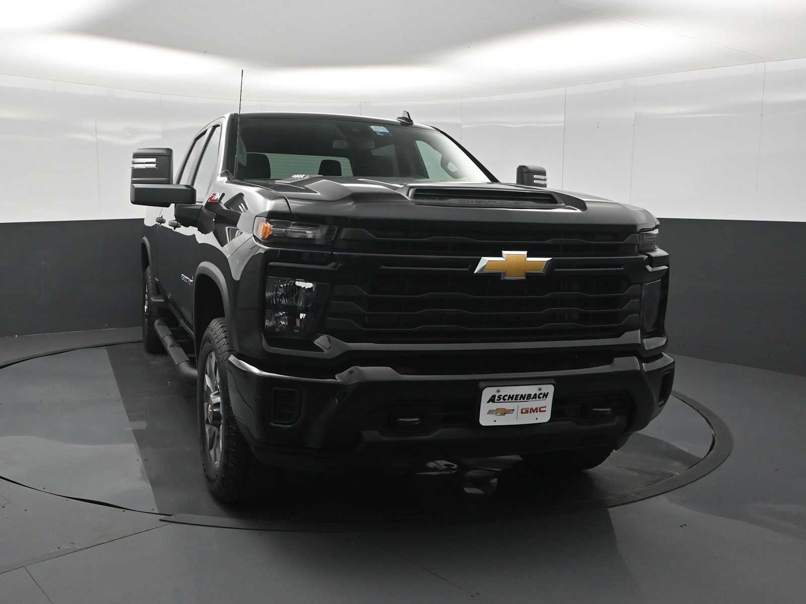 New 2026 Chevrolet Silverado 2500 Custom w/ Custom Convenience Package AWD/4WD image 3