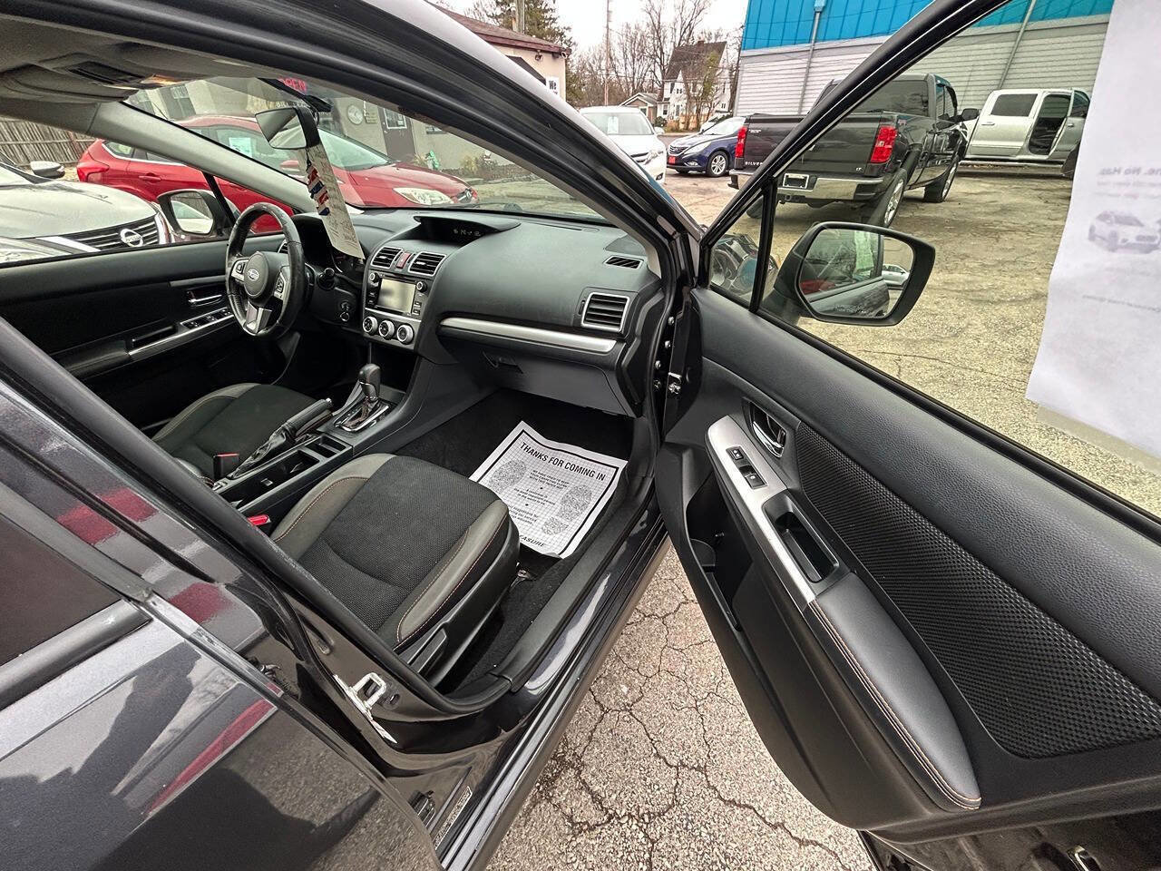 Used 2017 Subaru Crosstrek 2.0i Premium w/ Moonroof Package image 9