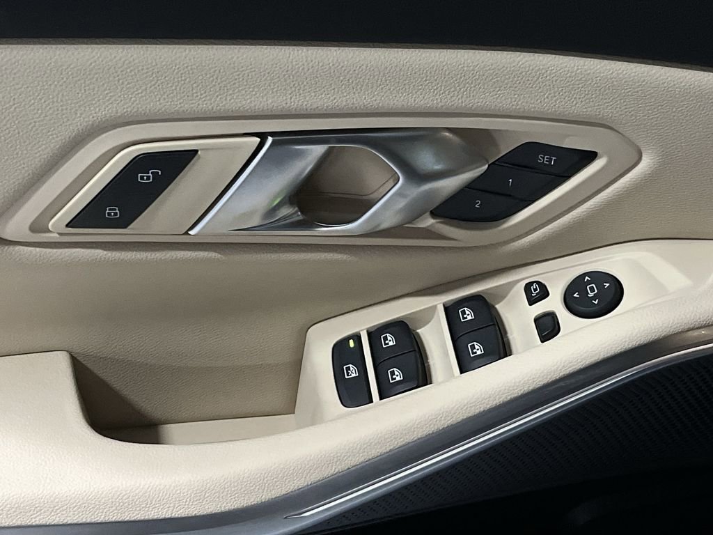 New 2025 BMW 330i xDrive Sedan w/ Convenience Package image 13