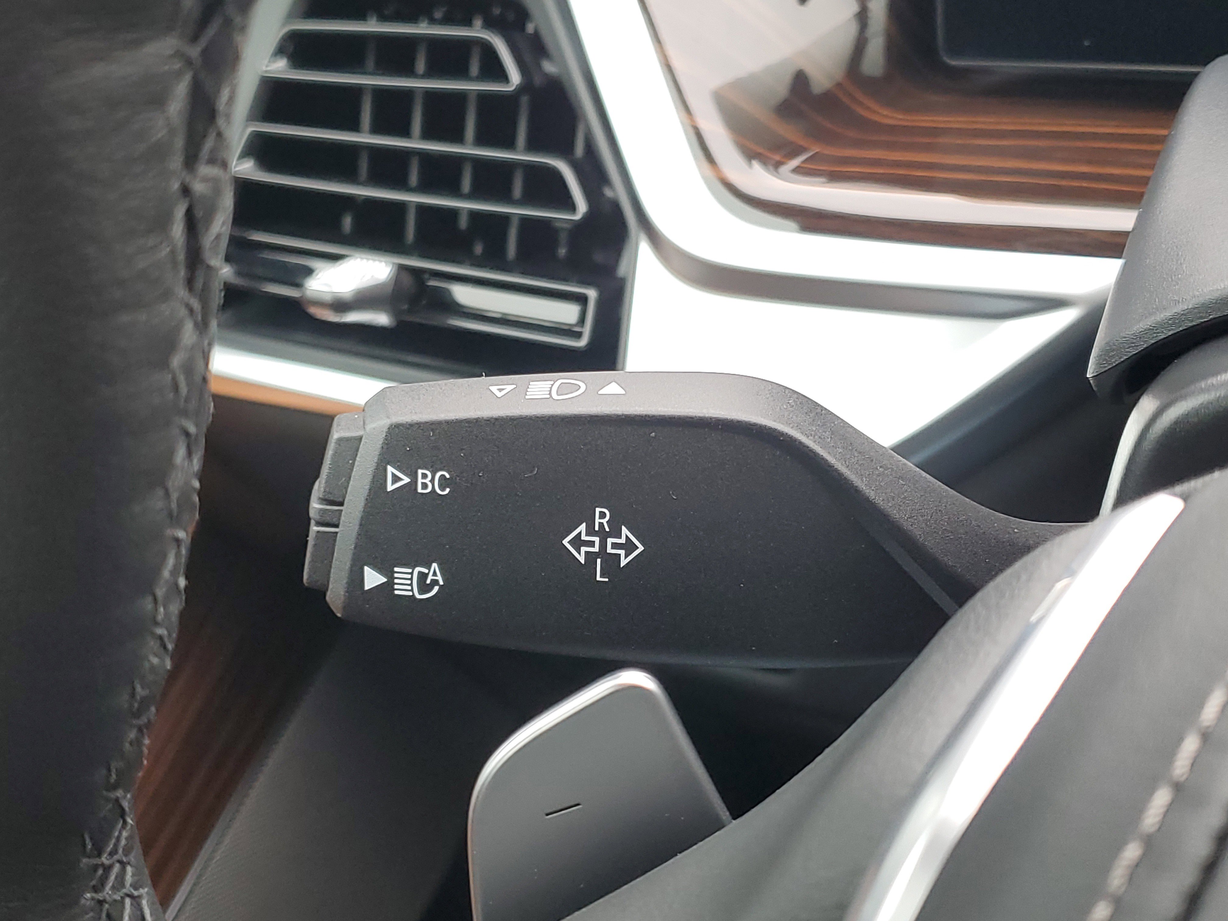 New 2026 BMW X5 xDrive40i w/ Climate Comfort Package image 14