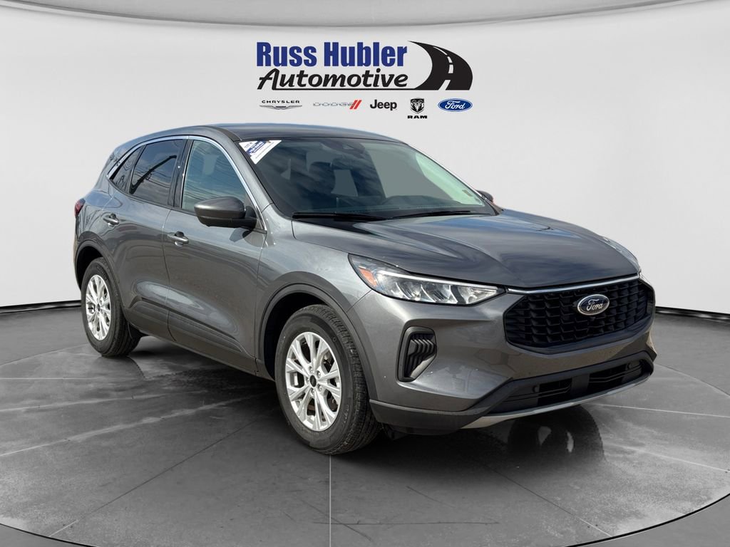 Used 2023 Ford Escape Active w/ Tech Pack #2 image 9