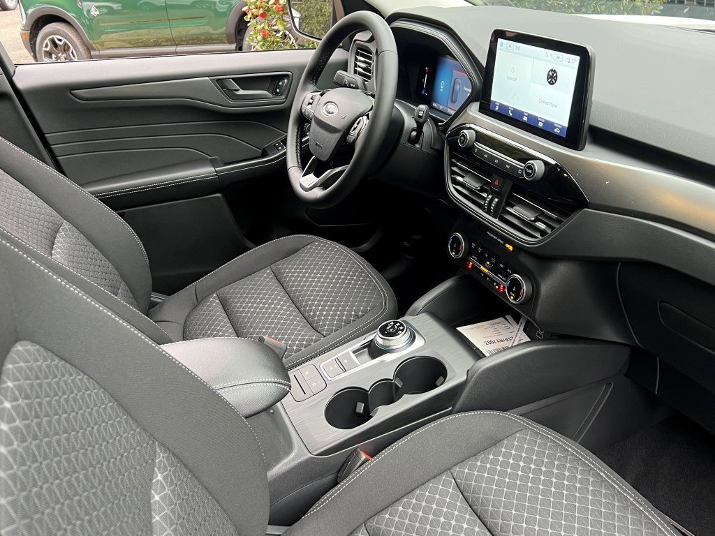 New 2026 Ford Escape Active w/ Cold Weather Package AWD/4WD image 10