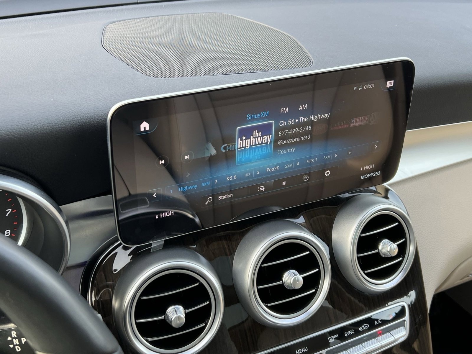 Certified 2021 Mercedes-Benz GLC 300 4MATIC image 16