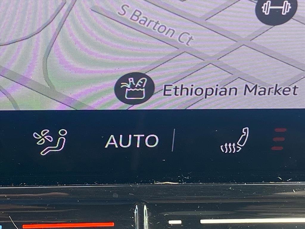 Certified 2025 Volkswagen ID.4 Pro image 12