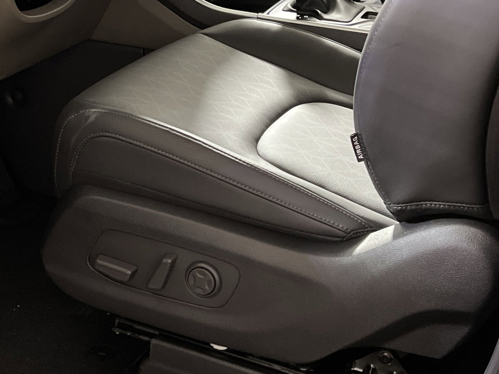 New 2026 Kia Carnival LXS image 12