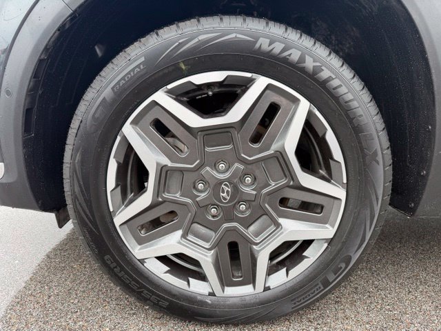 Used 2023 Hyundai Santa Fe Limited AWD/4WD image 11