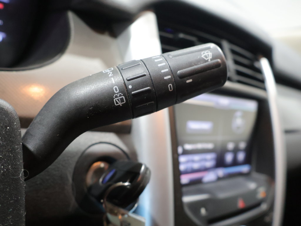 Used 2013 Ford Edge SEL AWD/4WD image 37