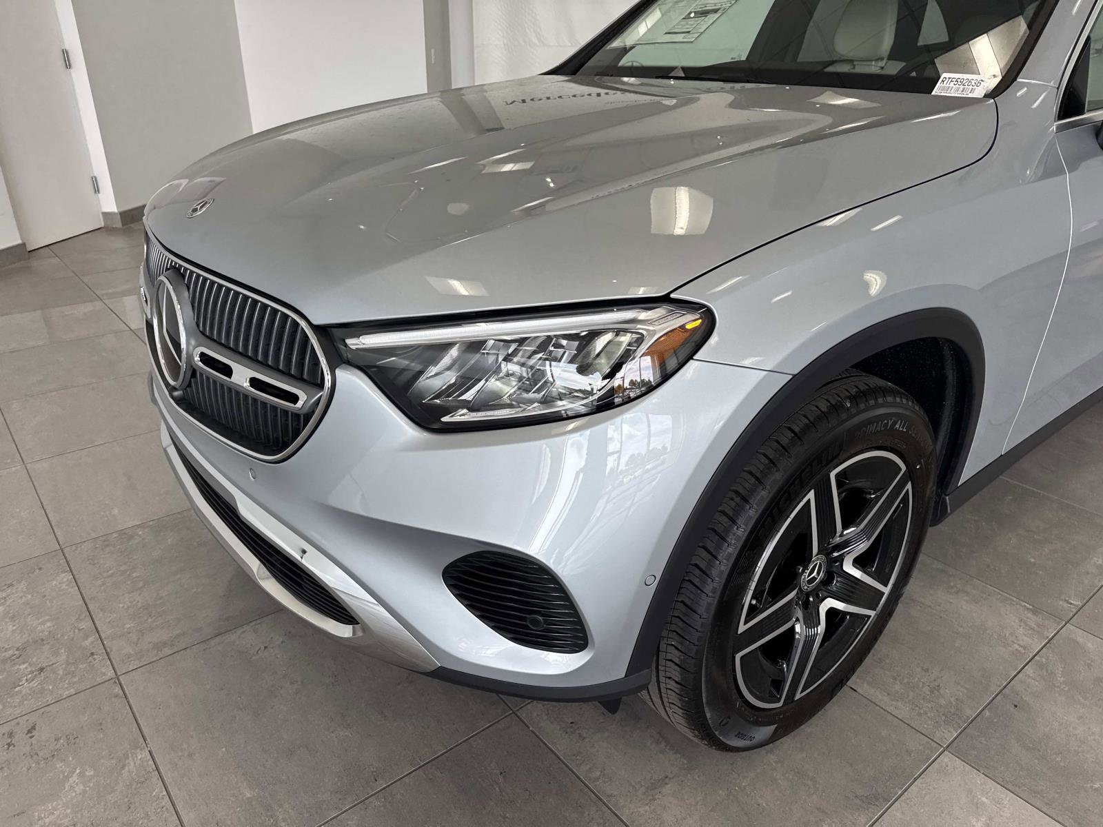 New 2026 Mercedes-Benz GLC 300 image 9