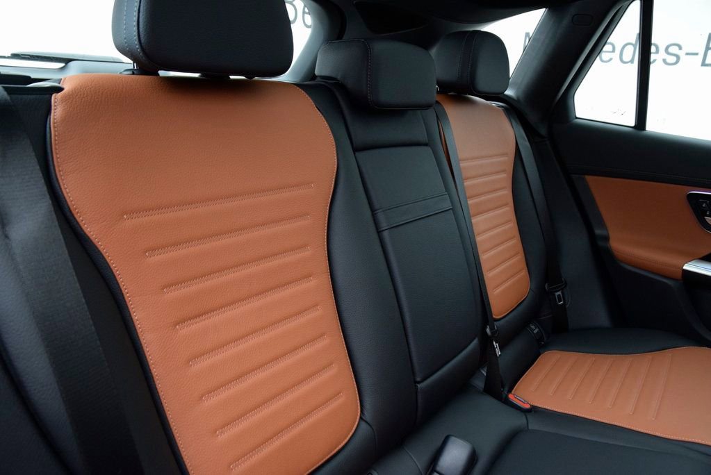 New 2026 Mercedes-Benz GLC 43 AMG 4MATIC image 17