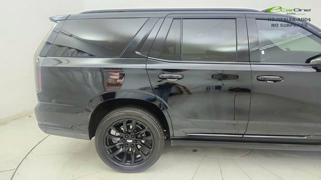 Used 2025 Cadillac Escalade Sport w/ Touring Package AWD/4WD image 7