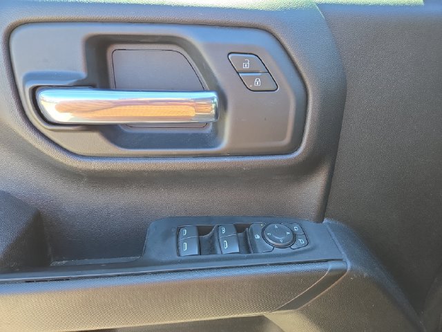 Used 2021 Chevrolet Silverado 1500 Custom Trail Boss w/ Safety Confidence Package AWD/4WD image 16