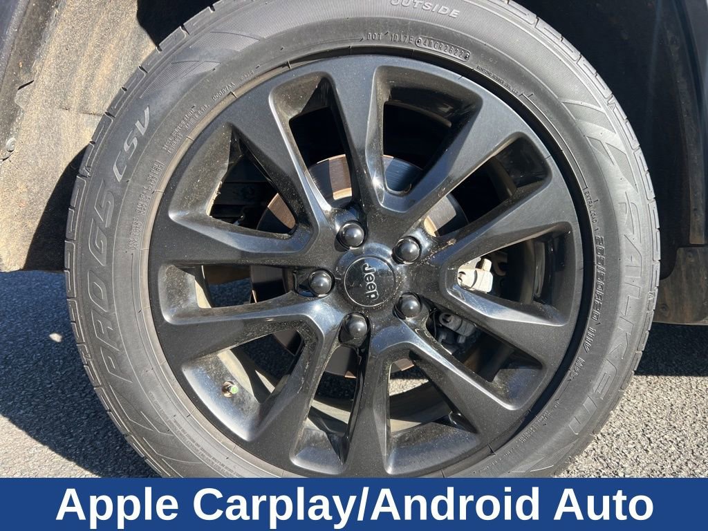 Used 2019 Jeep Grand Cherokee Altitude RWD image 12