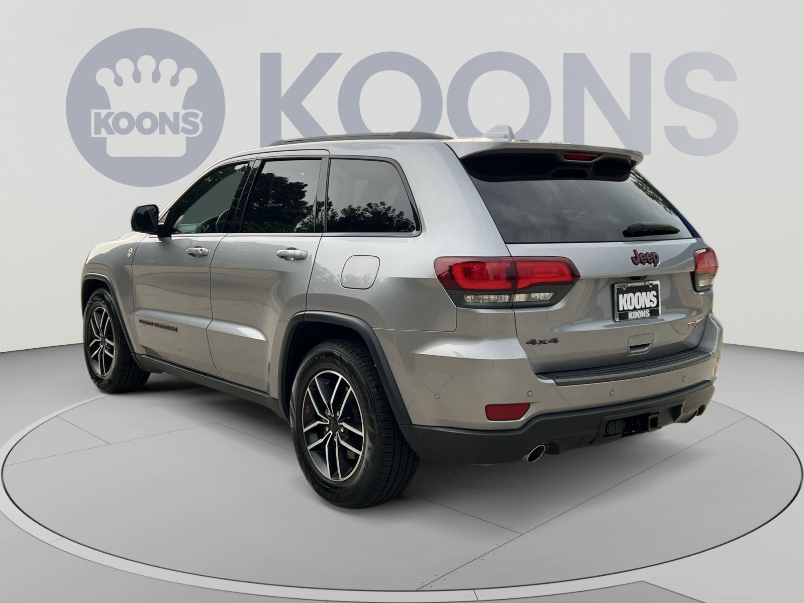 Used 2021 Jeep Grand Cherokee Trailhawk w/ Trailhawk Luxury Group AWD/4WD image 4