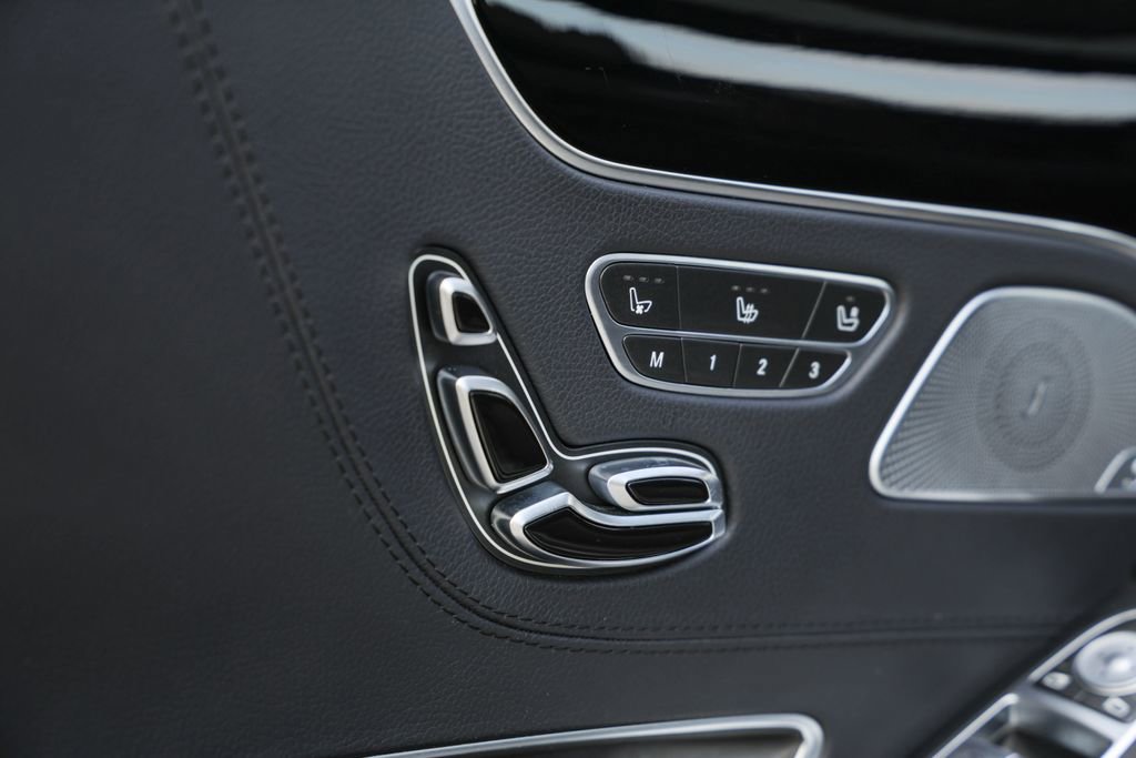 Used 2015 Mercedes-Benz S 63 AMG 4MATIC Coupe image 13